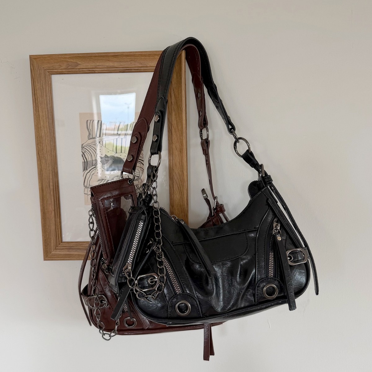 Women Bags On Sale - حقائب CGCBAG الكلاسيكية بتصميم Y2K، حقائب