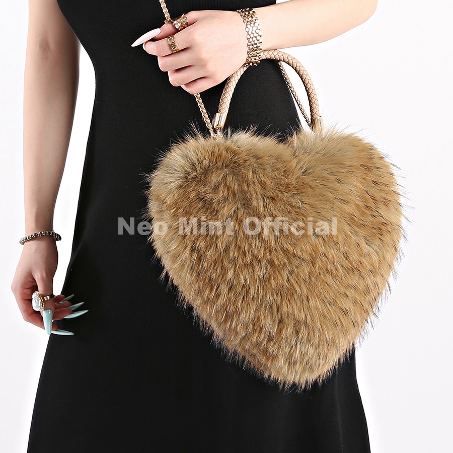 حقيبة يد نسائية فاخرة من نيو م - مراجعة Women Bags Ru وسعره