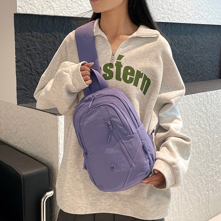 حقيبة صدر رياضية مقاومة للماء  - مراجعة Women Bags Branded وسعره