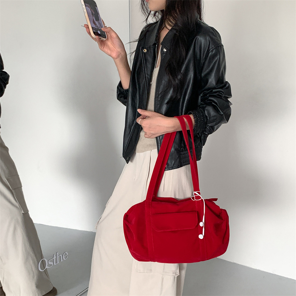 حقيبة يد نسائية من المخمل بتصم - مراجعة Women Hand Bags For Office وسعره